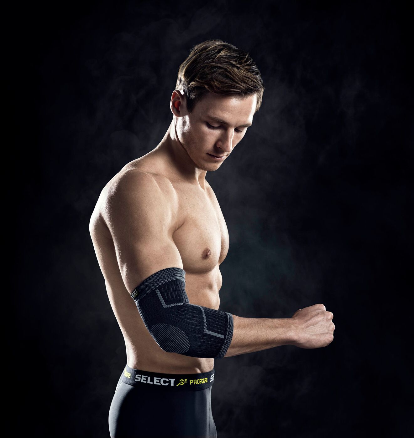 Select Elastische Ellenbogenbandage schwarz S Select Elastische Ellenbogenbandage schwarz S von Derbystar