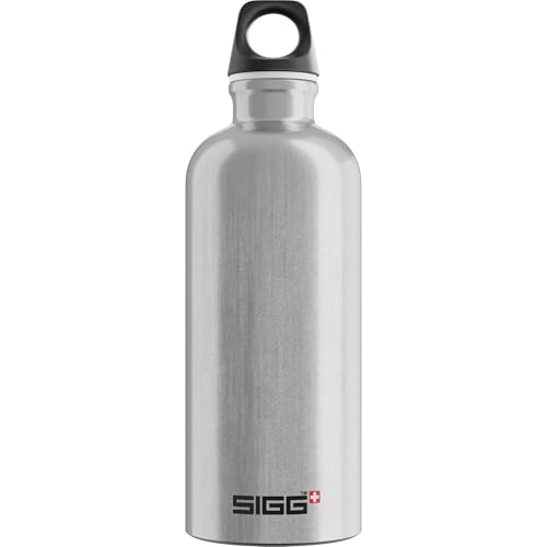 SIGG - Alu Trinkflasche - Traveller Alu - Klimaneutral Zertifiziert - Für Kohlensäurehaltige Getränke Geeignet - Auslaufsicher - Federleicht - BPA-frei - Alu - 0,6L von SIGG