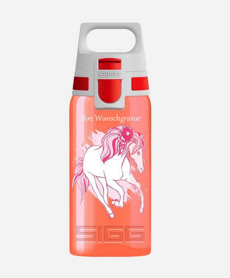 Sigg Trinkflasche 'Viva Kids One' - horse club, mit persönlicher Namensgravur, 'Viva Kids One' - horse club, mit persönlicher Namensgravur Sigg Trinkflasche 'Viva Kids One' - horse club, mit persönlicher Namensgravur, 'Viva Kids One' - horse club, mit persönlicher Namensgravur von Sigg