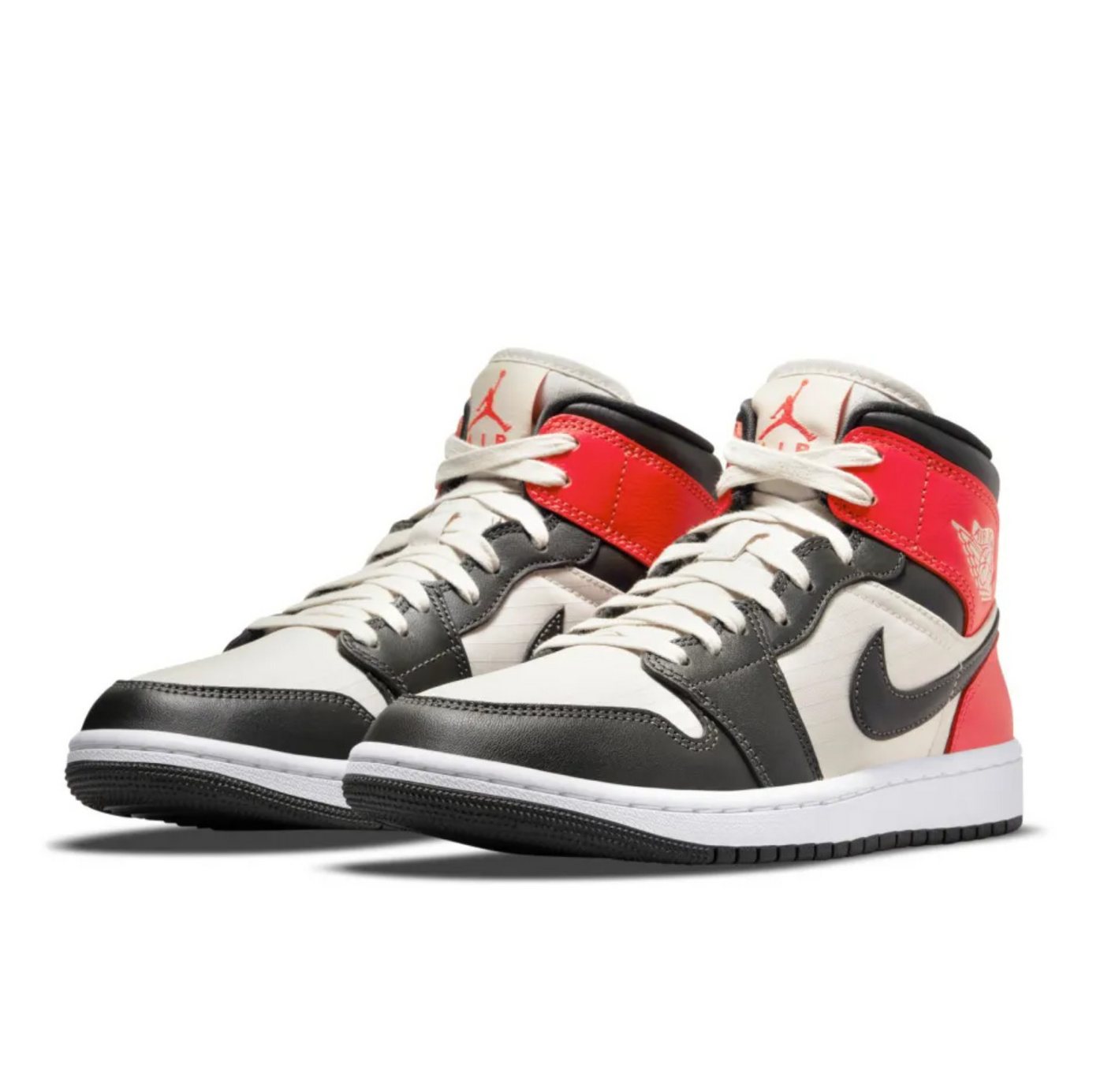 Sneaker Nike Air Jordan 1 Mid Newsprint Light Orewood Brown - Größe EUR 38,5 Sneaker limitierte Auflage Sneaker Nike Air Jordan 1 Mid Newsprint Light Orewood Brown - Größe EUR 38,5 Sneaker limitierte Auflage von Sneaker