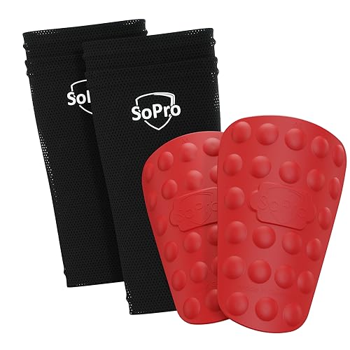 SoPro Schienbeinschoner Fußball für Kinder & Erwachsene inkl. Socken - 158 x 110 x 5 mm - leicht, klein, rutschfest, geruchsneutral & Made in Germany - Shinform Schienbeinschoner für Herren & Damen von SoPro