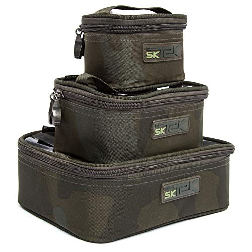 Sonik SK-TEK Zubehörtasche Angeln Camouflage - Angeltasche für Karpfenangler - Tasche Karpfenangeln - Karpfentasche klein für Angelzubehör mit Reißverschluss, Größe:S Sonik SK-TEK Zubehörtasche Angeln Camouflage - Angeltasche für Karpfenangler - Tasche Karpfenangeln - Karpfentasche klein für Angelzubehör mit Reißverschluss, Größe:S von Sonik