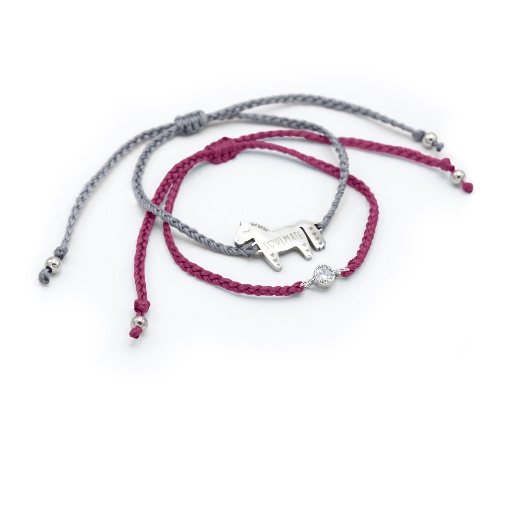 Soulhorse Armband Set "You're my Soulmate" Farbe: Silber / Bordeaux Soulhorse Armband Set "You're my Soulmate" Farbe: Silber / Bordeaux von Soulhorse