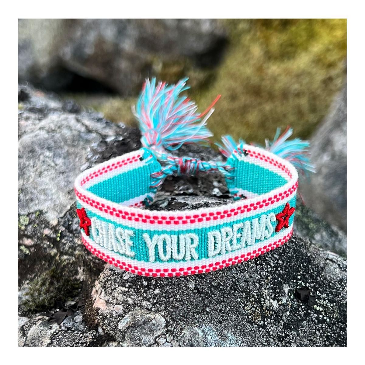 Soulhorse Stoffarmband "Chase your dreams" Grösse: OneSize, Farbe: Türkis Soulhorse Stoffarmband "Chase your dreams" Grösse: OneSize, Farbe: Türkis von Soulhorse