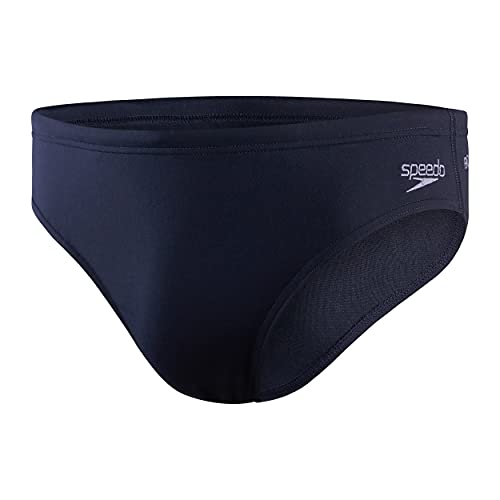 Speedo Men's Essential Eco Endurance+ 7cm Swimming Briefs| Chlorine Resistant | Recycled Fabric | Swim Fitness | Training | Holiday| Speedos, True Navy, 26 Speedo Men's Essential Eco Endurance+ 7cm Swimming Briefs| Chlorine Resistant | Recycled Fabric | Swim Fitness | Training | Holiday| Speedos, True Navy, 26 von Speedo