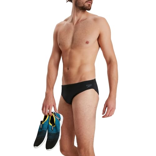 Speedo Men's Essential Eco Endurance+ 7cm Swimming Briefs| Chlorine Resistant | Recycled Fabric | Swim Fitness | Training | Holiday| Speedos, Black, 34 Speedo Men's Essential Eco Endurance+ 7cm Swimming Briefs| Chlorine Resistant | Recycled Fabric | Swim Fitness | Training | Holiday| Speedos, Black, 34 von Speedo