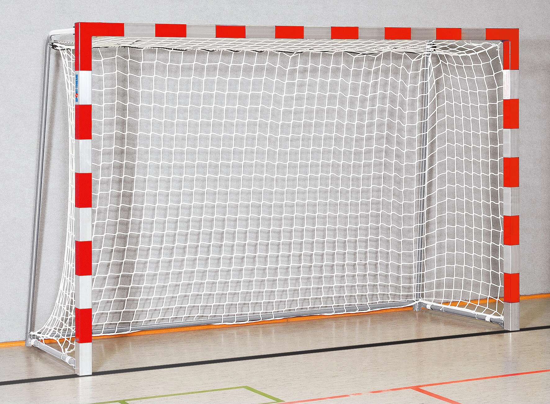 Sport-Thieme Handballtor in Bodenhülsen stehend, 3x2 m, Rot-Silber, Verschweißte Eckverbindungen Sport-Thieme Handballtor in Bodenhülsen stehend, 3x2 m, Rot-Silber, Verschweißte Eckverbindungen von Sport-Thieme