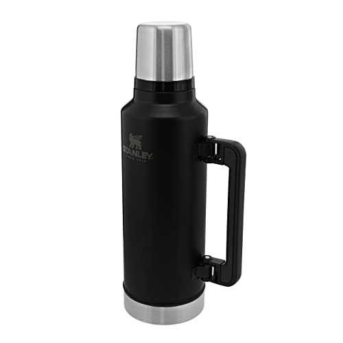 Stanley Classic Legendary Thermosflasche 1.9L - Thermos Hält 45 Stunden Heiß oder Kalt - Edelstahl Thermoskanne - BPA-Frei - Spülmaschinenfest - Matte Black von STANLEY