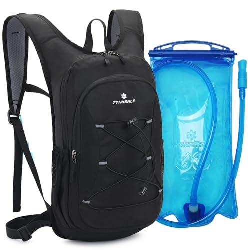 Trinkrucksack mit 2 l Trinkblase für Damen und Herren, Laufrucksack & Trailrunning Rucksack,Leichter Wasserrucksack, Rucksackbehälter für Wandern, Laufen, Camping, Outdoor-Aktivitäten Trinkrucksack mit 2 l Trinkblase für Damen und Herren, Laufrucksack & Trailrunning Rucksack,Leichter Wasserrucksack, Rucksackbehälter für Wandern, Laufen, Camping, Outdoor-Aktivitäten von TTIAISHLE