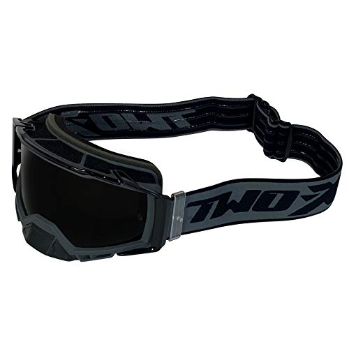 TWO-X Cross-Brille - Motocross-Brille mit getöntem schwarzen Glas - Kratzfeste Brille - Enduro & Downhill - Schutz-Brille - Atom - Outbreak-Grau TWO-X Cross-Brille - Motocross-Brille mit getöntem schwarzen Glas - Kratzfeste Brille - Enduro & Downhill - Schutz-Brille - Atom - Outbreak-Grau von TWO-X