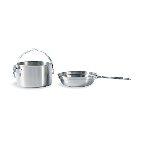 Tatonka Camping-Kochset Kettle 2,5 L - Topf und Pfanne aus Edelstahl - 2.5 Liter Volumen - Mit Henkel zum Aufhängen - Ø 20 x 12,5 cm, Silber Tatonka Camping-Kochset Kettle 2,5 L - Topf und Pfanne aus Edelstahl - 2.5 Liter Volumen - Mit Henkel zum Aufhängen - Ø 20 x 12,5 cm, Silber von Tatonka