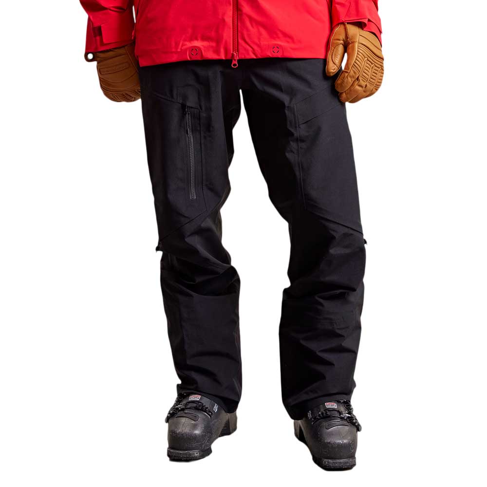The Mountain Studio Gore-tex Pro 3l Pants Rot S Mann The Mountain Studio Gore-tex Pro 3l Pants Rot S Mann von The Mountain Studio