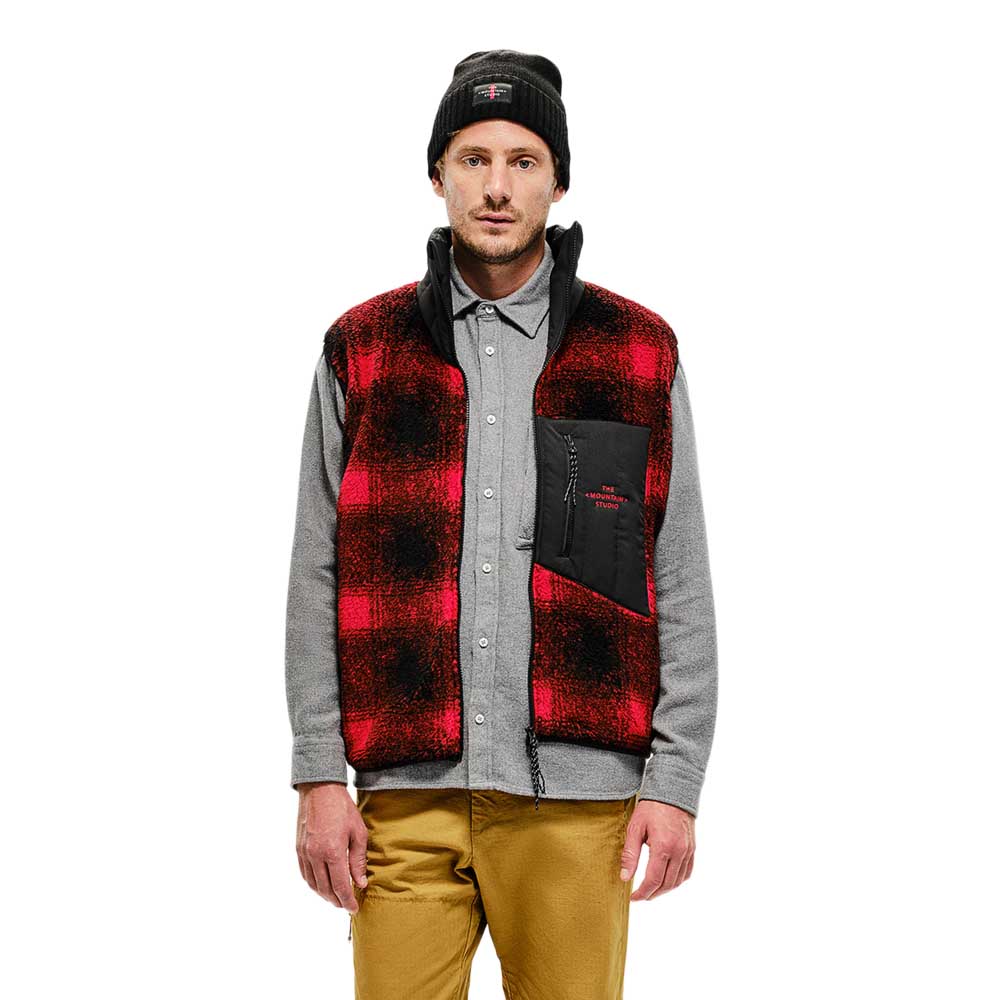 The Mountain Studio Rocky Mountain Check Vest Rot L Mann von The Mountain Studio