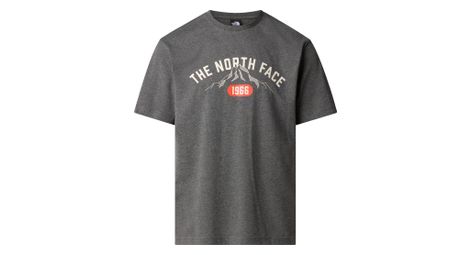 the north face varsity graphic grau kurzarm t shirt the north face varsity graphic grau kurzarm t shirt von The North Face