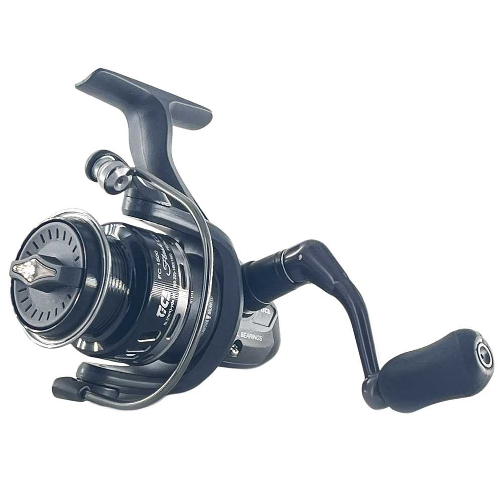 Tica Flash Cast Spinning Reel Silber 2500 von Tica