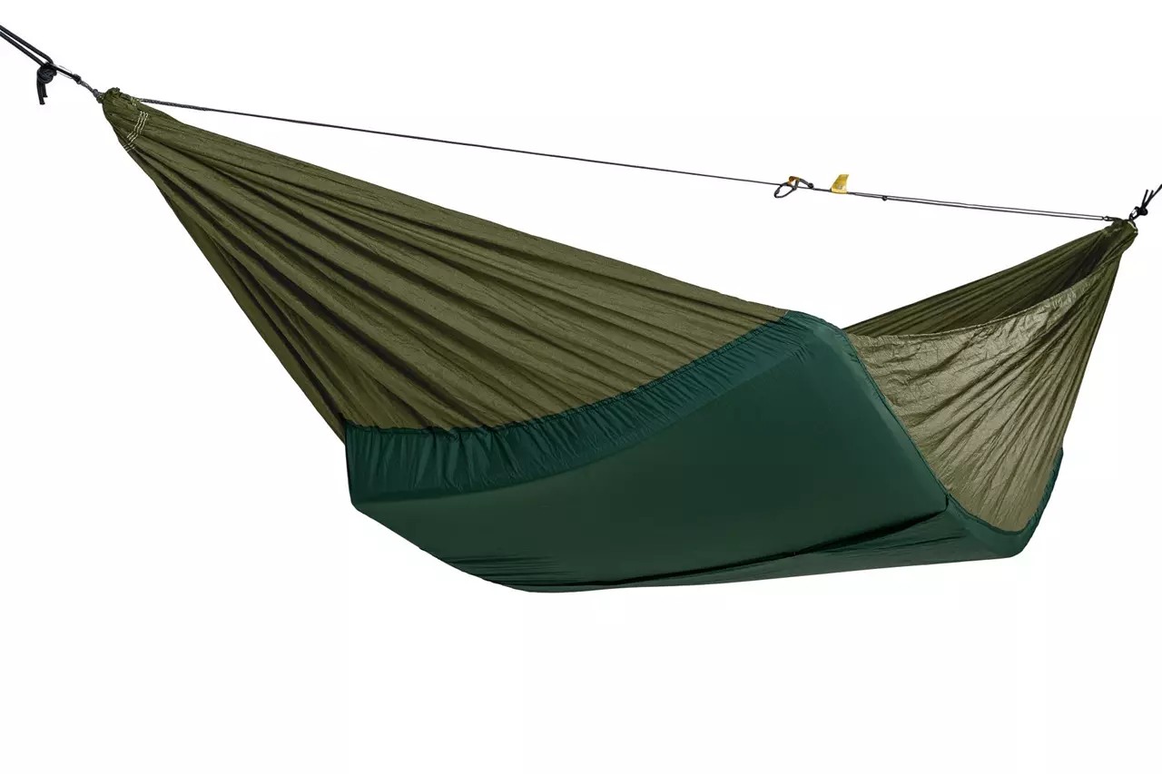 Mat Hammock Mat Hammock von Ticket To The Moon