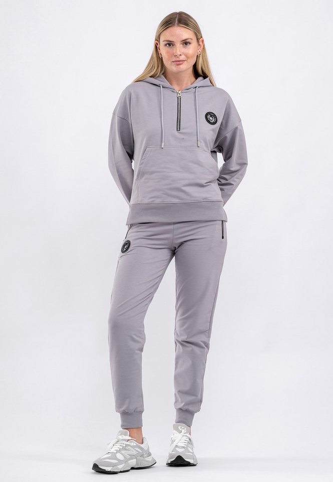 Tom Barron Trainingsanzug Tracksuit With Half Zip Cangoroo Pocket Badge On Chest Tom Barron Trainingsanzug Tracksuit With Half Zip Cangoroo Pocket Badge On Chest von Tom Barron