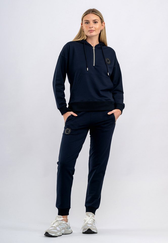 Tom Barron Trainingsanzug Tracksuit With Half Zip Cangoroo Pocket Badge On Chest Tom Barron Trainingsanzug Tracksuit With Half Zip Cangoroo Pocket Badge On Chest von Tom Barron