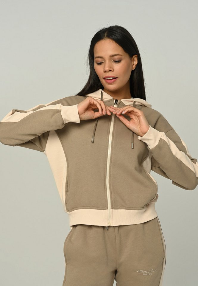 Tom Barron Trainingsanzug Women Regular Tracksuit With Zipper Top And Emboidery Design Tom Barron Trainingsanzug Women Regular Tracksuit With Zipper Top And Emboidery Design von Tom Barron