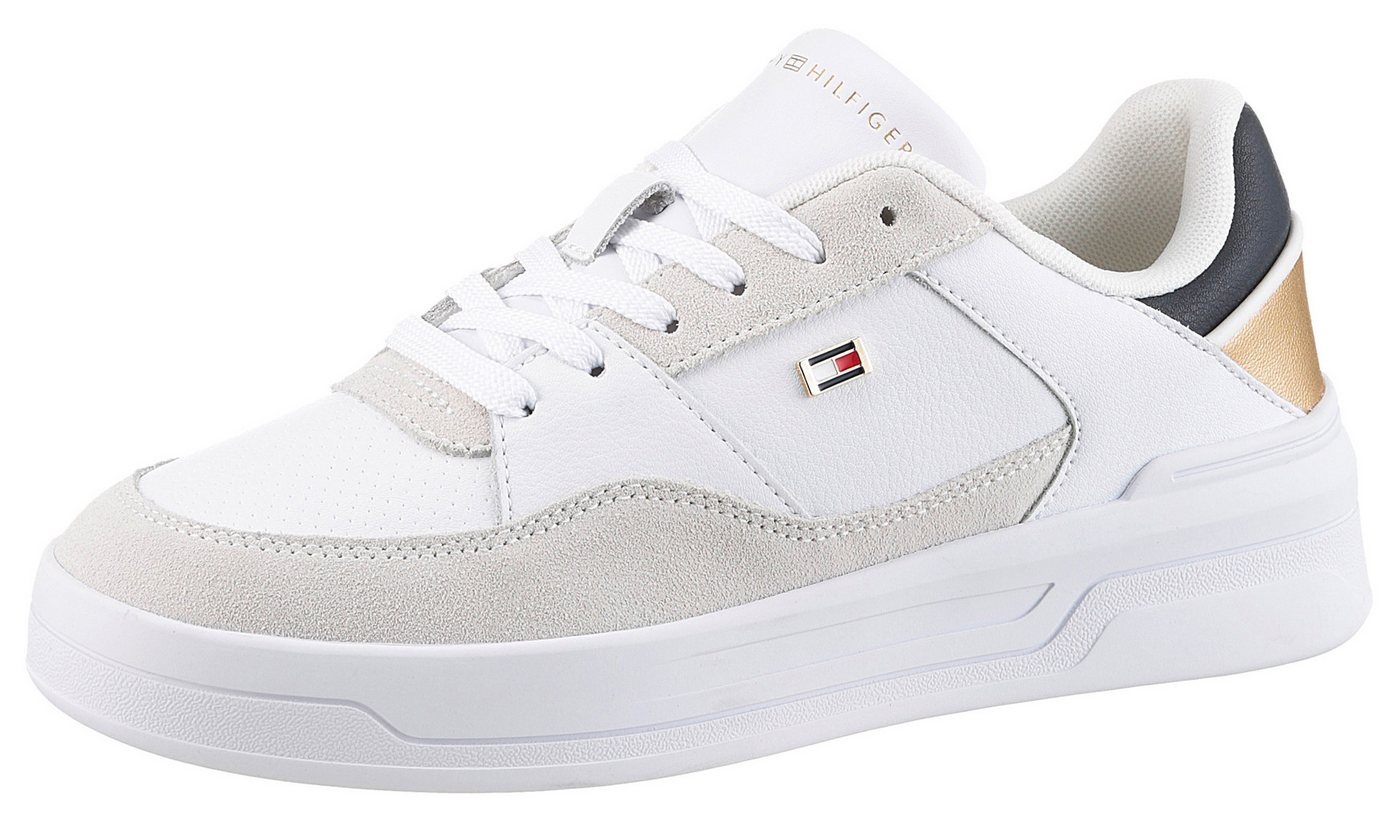Tommy Hilfiger ESSENT BASKET SNEAKER METALLIC Plateausneaker, Freizeitschuh, Halbschuh, Schnürschuh mit seitlicher Logoflagge Tommy Hilfiger ESSENT BASKET SNEAKER METALLIC Plateausneaker, Freizeitschuh, Halbschuh, Schnürschuh mit seitlicher Logoflagge von Tommy Hilfiger