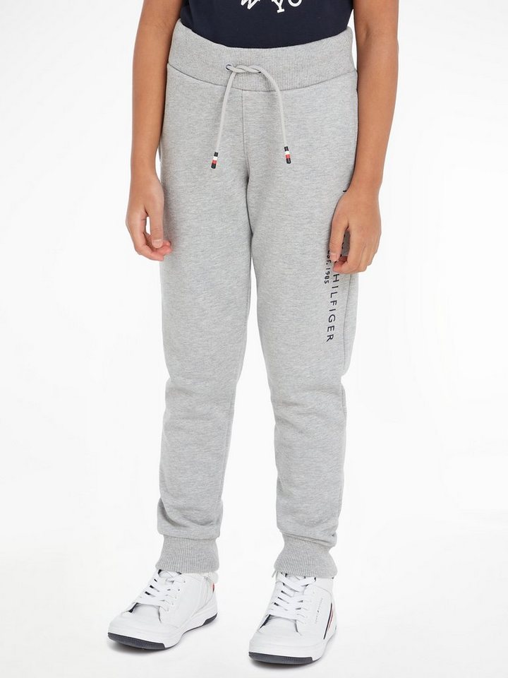Tommy Hilfiger Jogginghose mit Tommy Hilfiger Logo-Schriftzug auf dem Bein Tommy Hilfiger Jogginghose mit Tommy Hilfiger Logo-Schriftzug auf dem Bein von Tommy Hilfiger