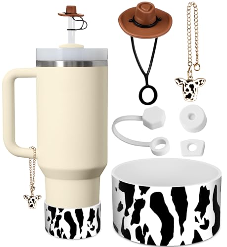 Toykee Tassenstiefel mit Zubehör für Stanley 101,6 cm, 850 ml, West-Cowboy-Strohaufsätze, Abdeckung, Kuh-Druck, auslaufsicherer Deckel, Auslaufstopper-Sets und Schlüsselanhänger für Becher von Toykee