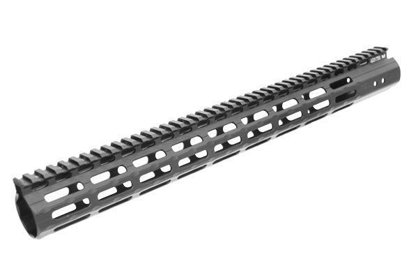 UTG PRO M-LOK AR15 17" Super Slim freischwingender Handschutz UTG PRO M-LOK AR15 17" Super Slim freischwingender Handschutz von UTG-Leapers