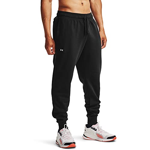 Under Armour Herren Rival Fleece Pants, komfortable und warme Trainingshose für Männer, Herren Sporthose mit praktischen Taschen von Under Armour