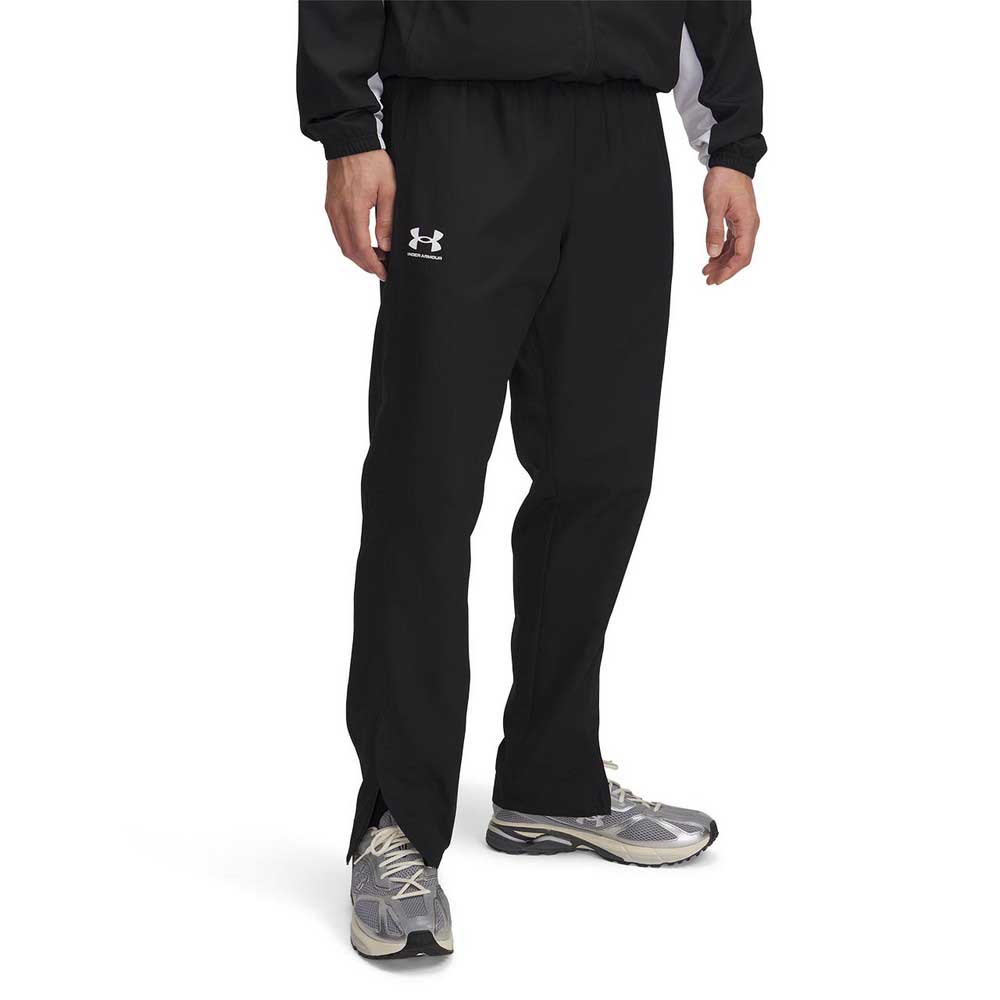 Under Armour Rival Woven Windbreaker Pants Schwarz S / Regular Mann Under Armour Rival Woven Windbreaker Pants Schwarz S / Regular Mann von Under Armour