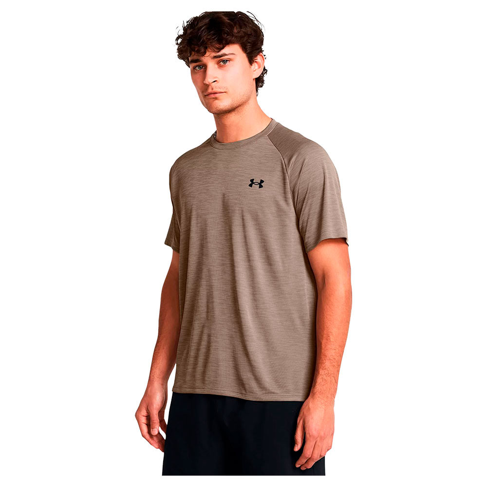 Under Armour Tech Textured Short Sleeve T-shirt Braun XL / Regular Mann von Under Armour