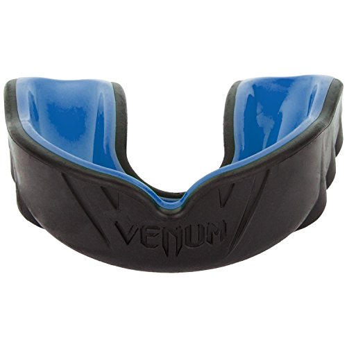 Venum Unisex Senior 11+ Jahre Challenger Mundschutz, Einheitsgröße,Schwarz/Blau Venum Unisex Senior 11+ Jahre Challenger Mundschutz, Einheitsgröße,Schwarz/Blau von Venum