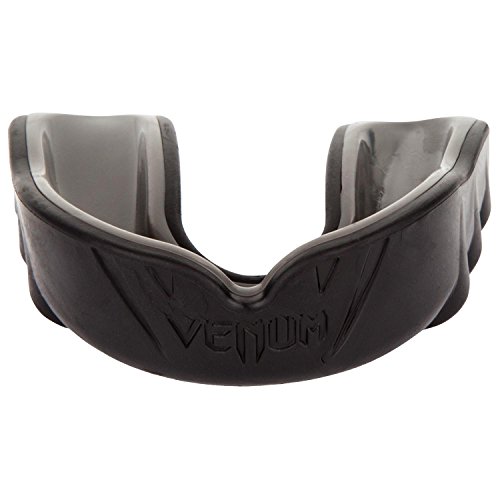 Venum Unisex Challengerzahnschutz Zahnschutz, Schwarz/Schwarz, Einheitsgröße EU Venum Unisex Challengerzahnschutz Zahnschutz, Schwarz/Schwarz, Einheitsgröße EU von Venum