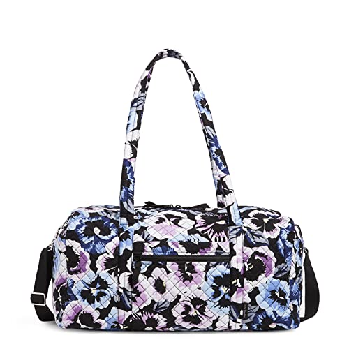 Vera Bradley Damen Reisetasche aus Baumwolle, mittelgroß, Plum Stiefmütterchen – recycelte Baumwolle, Einheitsgröße, Reisetasche aus Baumwolle, mittelgroß Vera Bradley Damen Reisetasche aus Baumwolle, mittelgroß, Plum Stiefmütterchen – recycelte Baumwolle, Einheitsgröße, Reisetasche aus Baumwolle, mittelgroß von Vera Bradley