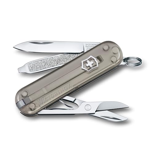 Victorinox Schweizer Taschenmesser, Klein, Classic SD, Multitool, Swiss Army Knife, Geschenk, 7 Funktionen, Klinge, Nagelfeile, Grau Transp. Victorinox Schweizer Taschenmesser, Klein, Classic SD, Multitool, Swiss Army Knife, Geschenk, 7 Funktionen, Klinge, Nagelfeile, Grau Transp. von Victorinox