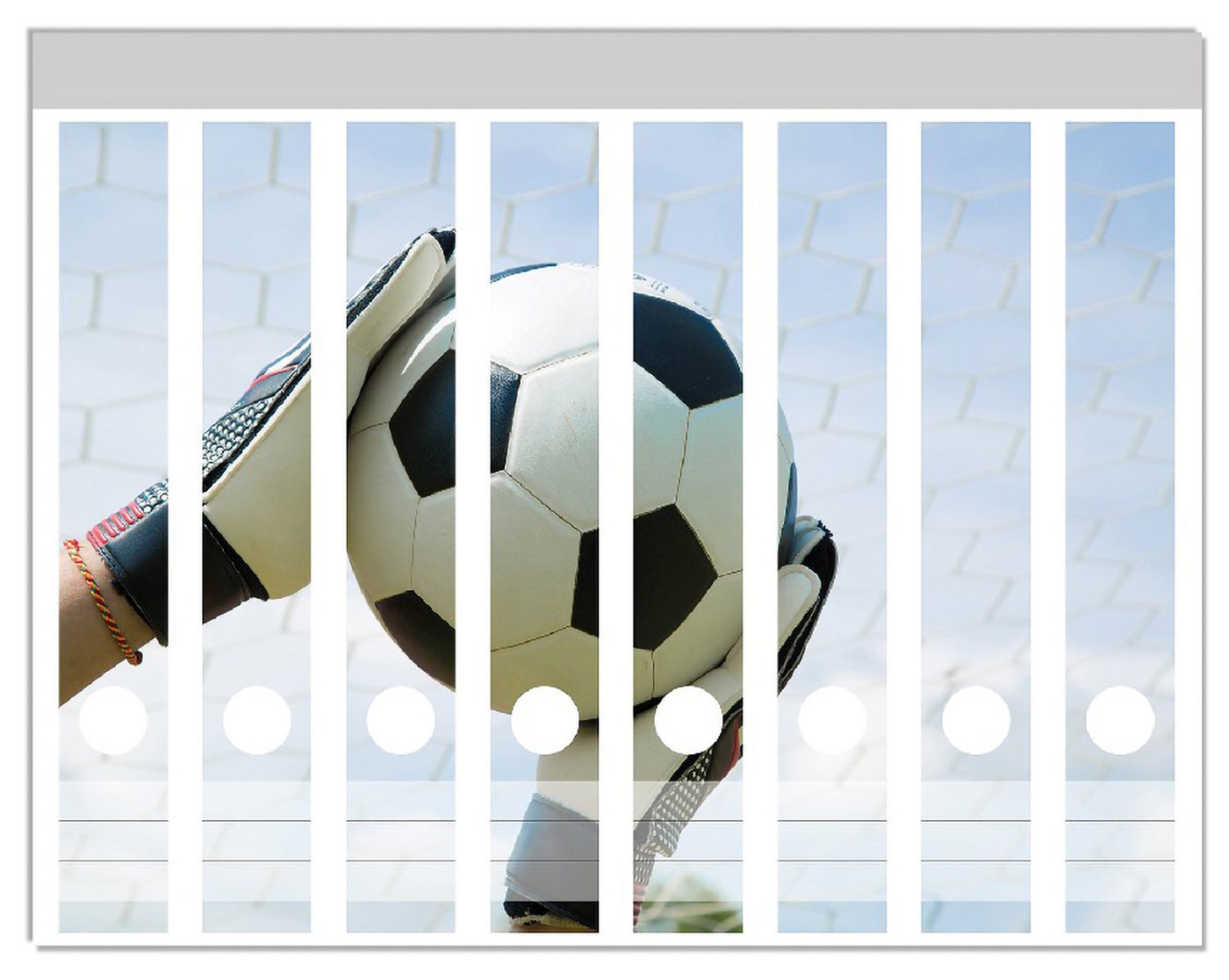 Wallario Etiketten Fußball - Torwart im Tor vor blauem Himmel, Ordnerrücken-Sticker in verschiedenen Ausführungen Wallario Etiketten Fußball - Torwart im Tor vor blauem Himmel, Ordnerrücken-Sticker in verschiedenen Ausführungen von Wallario