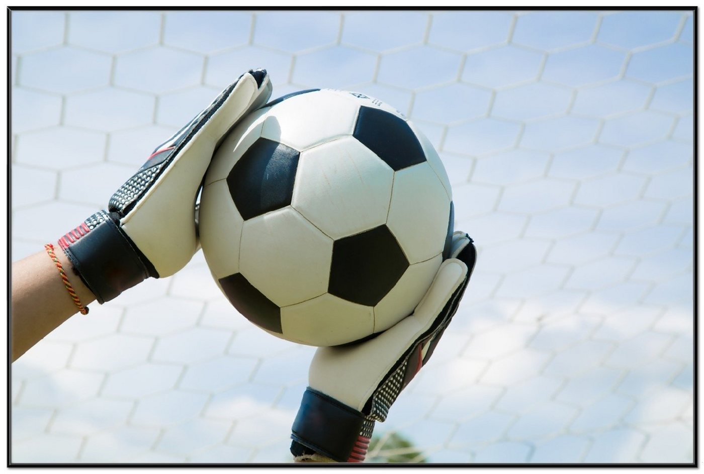 Wallario Poster, Fußball - Torwart im Tor vor blauem Himmel, in verschiedenen Ausführungen von Wallario