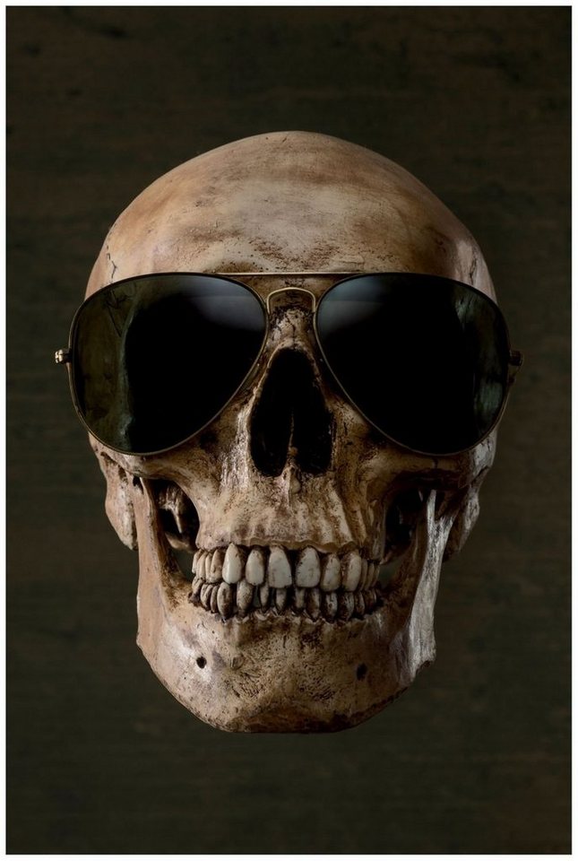 Wallario Poster, Totenschädel mit cooler Sonnenbrille, in verschiedenen Ausführungen Wallario Poster, Totenschädel mit cooler Sonnenbrille, in verschiedenen Ausführungen von Wallario