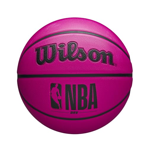 Wilson NBA DRV Outdoor-Basketball mit Pumpe, Rosa, Größe 15,2–72,4 cm Wilson NBA DRV Outdoor-Basketball mit Pumpe, Rosa, Größe 15,2–72,4 cm von Wilson