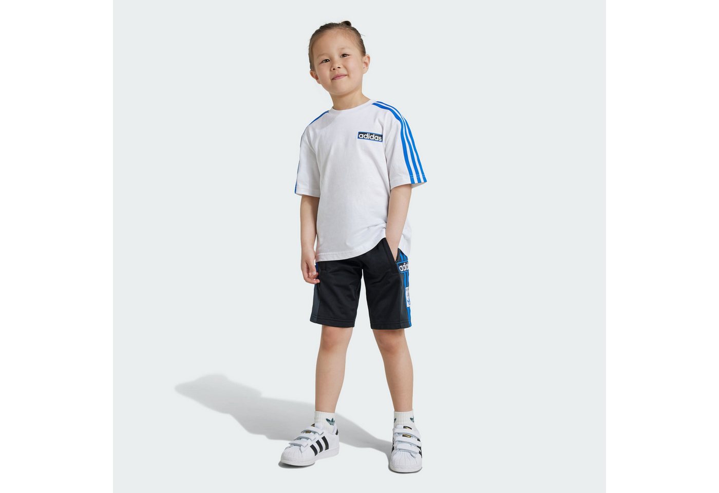 adidas Originals Trainingsanzug KIDS SHORTS UND T-SHIRT SET von adidas Originals