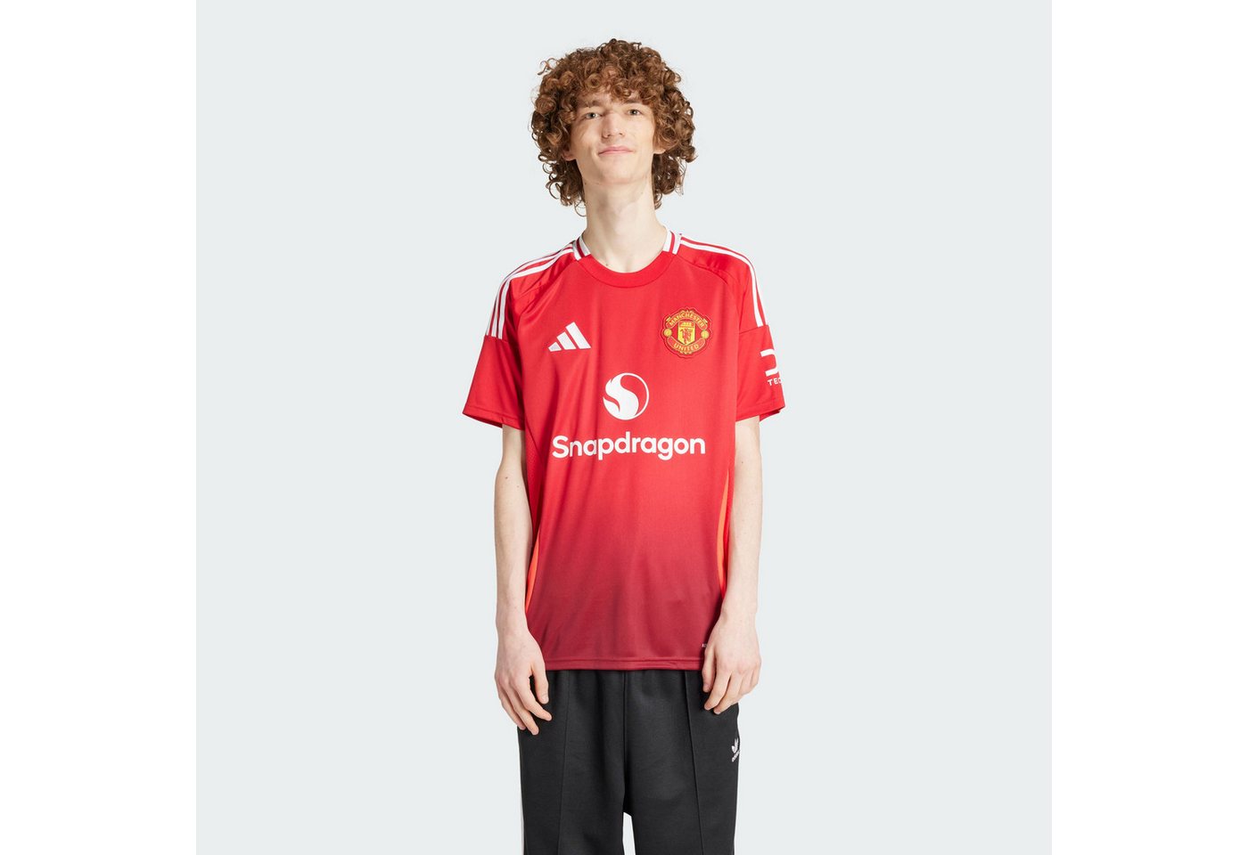 adidas Performance Trainingstop MANCHESTER UNITED 24/25 HEIMTRIKOT adidas Performance Trainingstop MANCHESTER UNITED 24/25 HEIMTRIKOT von adidas Performance