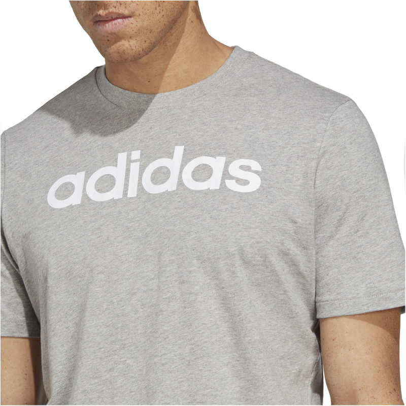 adidas Essentials Single Jersey Linear Embroidered Logo T-Shirt Herren 83F7 - mgreyh S von adidas Sportswear