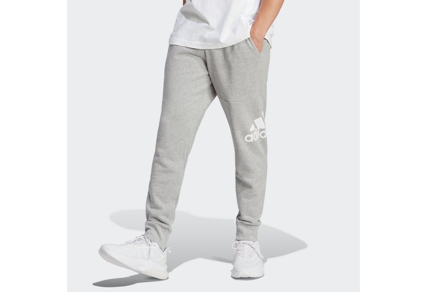 adidas Sportswear Sporthose ESSENTIALS FRENCH TERRY TAPERED CUFF LOGO HOSE (1-tlg) von adidas Sportswear