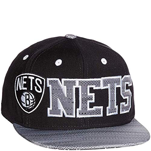 adidas Nets Flat Cap, Black/Mlead/White, OSFM adidas Nets Flat Cap, Black/Mlead/White, OSFM von adidas