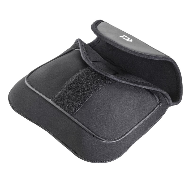 DAIWA Neopren Rollentasche L 4500-8000 23,5x18cm DAIWA Neopren Rollentasche L 4500-8000 23,5x18cm