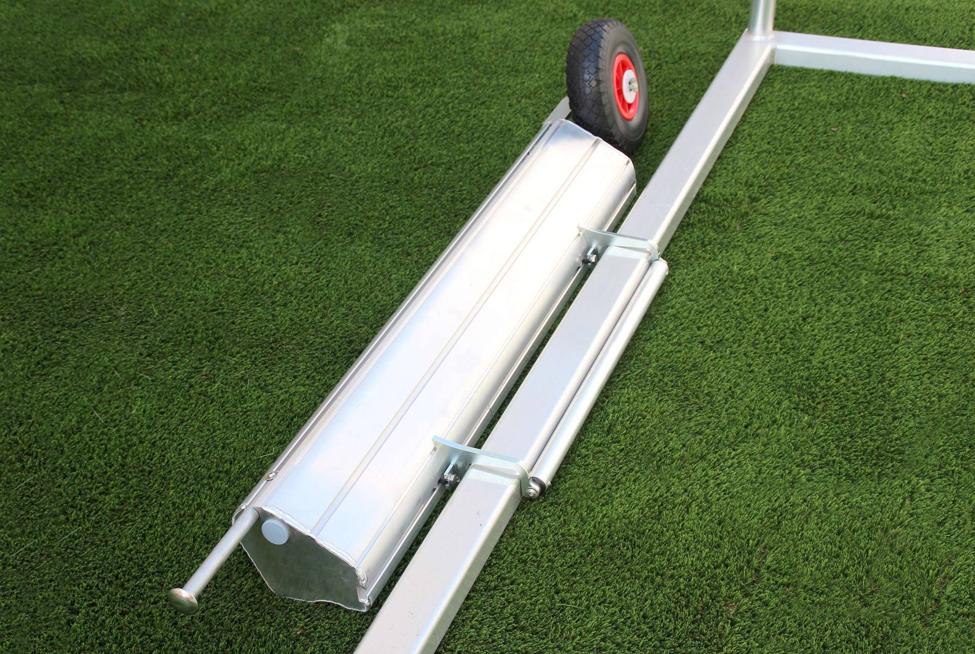 Fußballtor-Kippsicherung, Bodenrahmen, Ovalprofil 120x100 mm Fußballtor-Kippsicherung, Bodenrahmen, Ovalprofil 120x100 mm