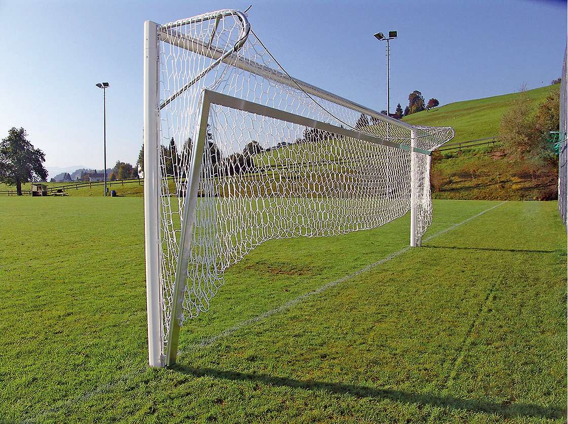 Bodenrahmen für Großfeld-Fußballtor "Modell Bundesliga", Tortiefe 150 cm Bodenrahmen für Großfeld-Fußballtor "Modell Bundesliga", Tortiefe 150 cm