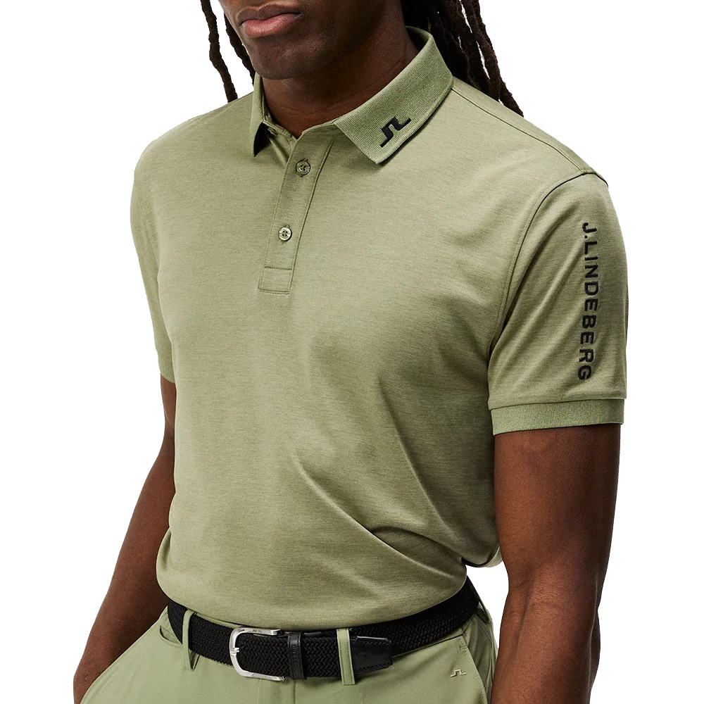 'J.Lindeberg Golf Tour Tech Herrenpolo reg Fit oliv' von J.LINDEBERG