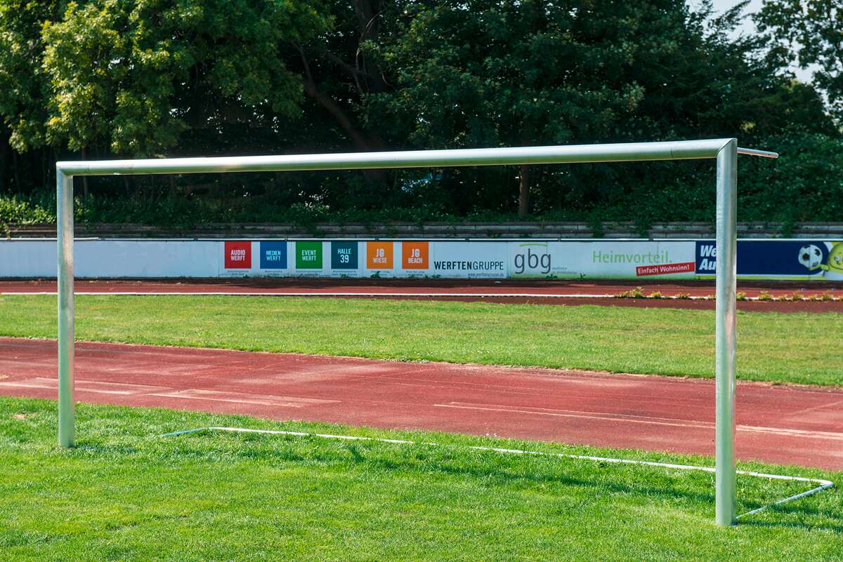 Sport-Thieme Jugend-Fußballtor mit freier Netzaufhängung SimplyFix, eckverschweißt Sport-Thieme Jugend-Fußballtor mit freier Netzaufhängung SimplyFix, eckverschweißt von Sport-Thieme