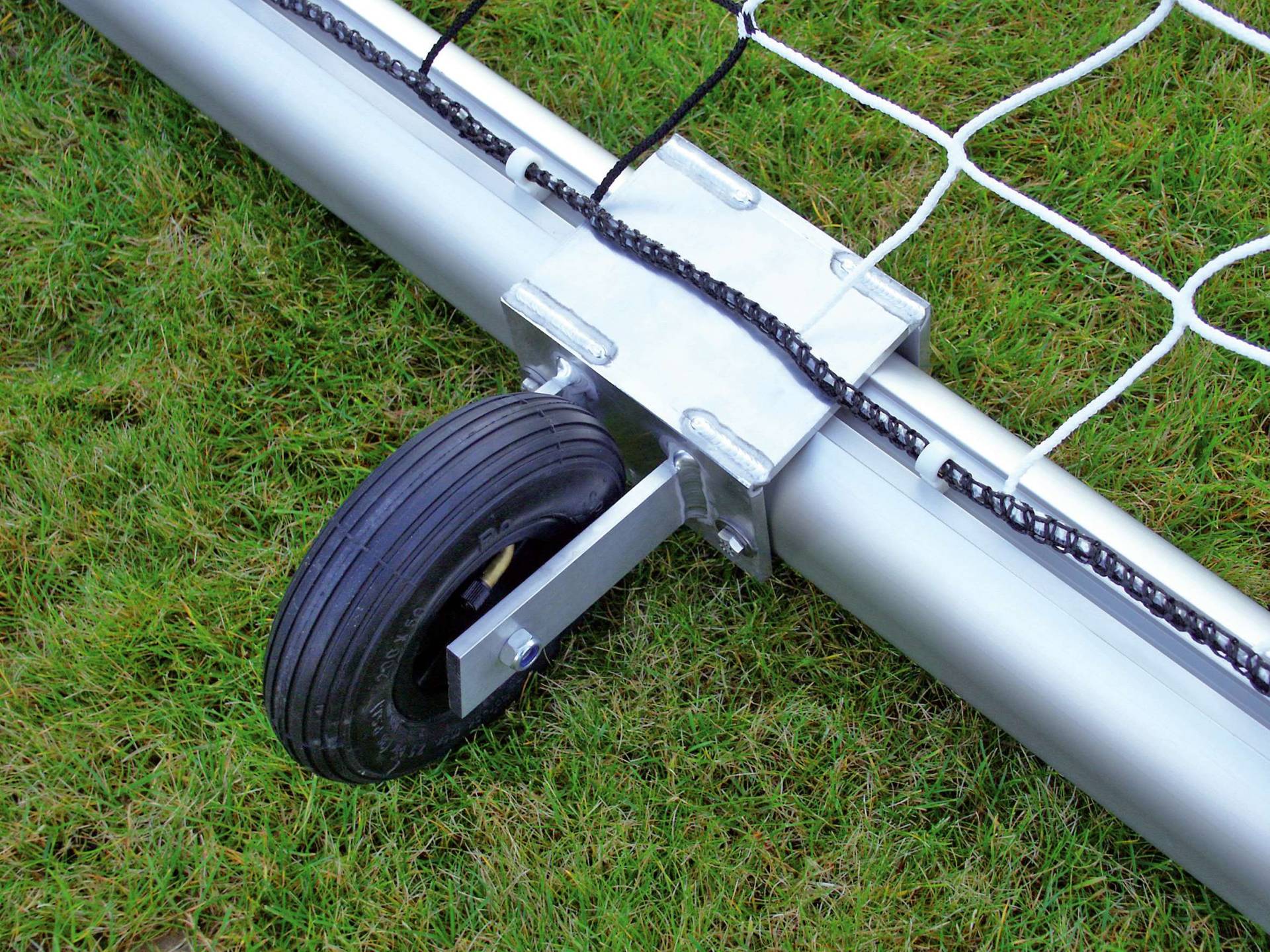 Transportrollen für freistehende Tore, Ovalprofil 100x120 mm, Profilnut normal Transportrollen für freistehende Tore, Ovalprofil 100x120 mm, Profilnut normal