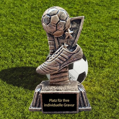 eberin · XS Fußballschuhe Pokale – Kleine Preise, Große Freude · Belohnen Sie Ihre Fußballmannschaft oder Tippkicker-Runde · Fussball Pokal personalisierbar mit Gravur · (Motiv 1 [24901] MIT Gravur) von eberin